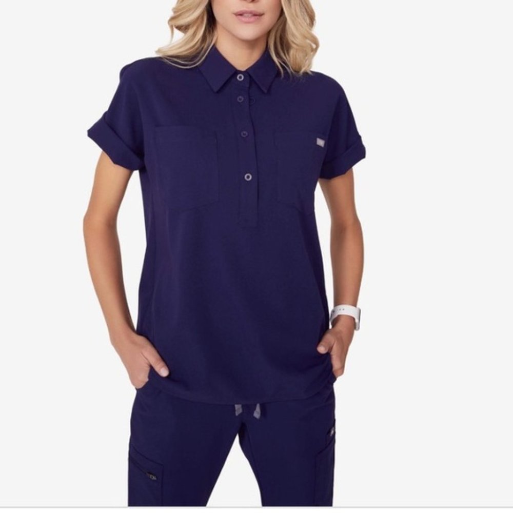 Figs Hanoi Navy Large Scrubs Top, EUC